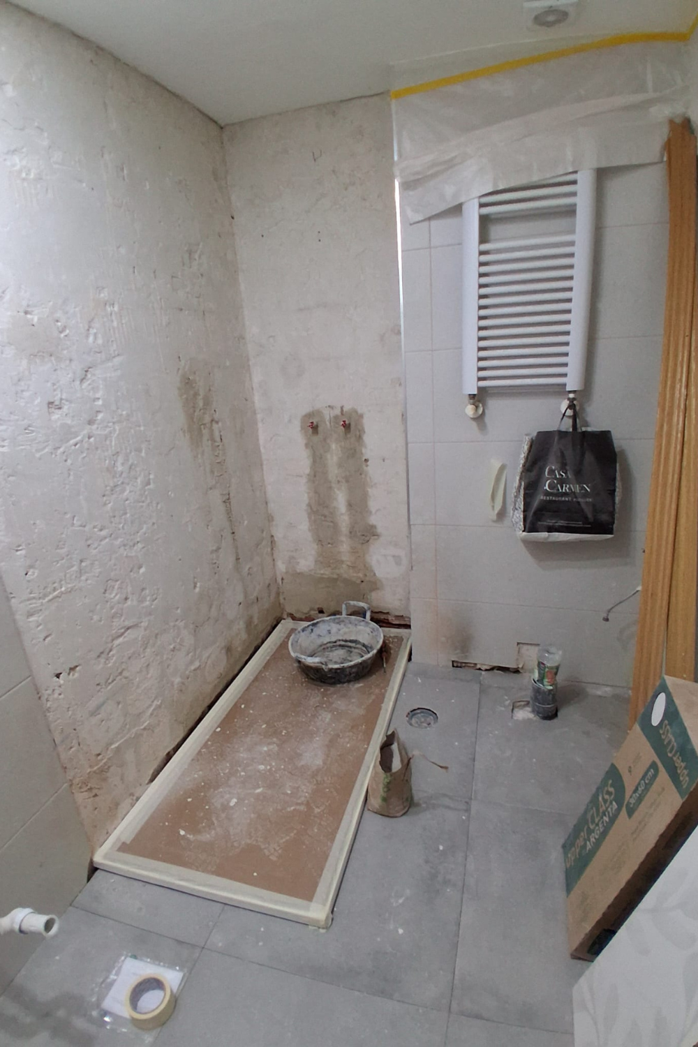 Especialistas en cambiar bañera por plato de ducha, alicatados y fontanería en Alcobendas